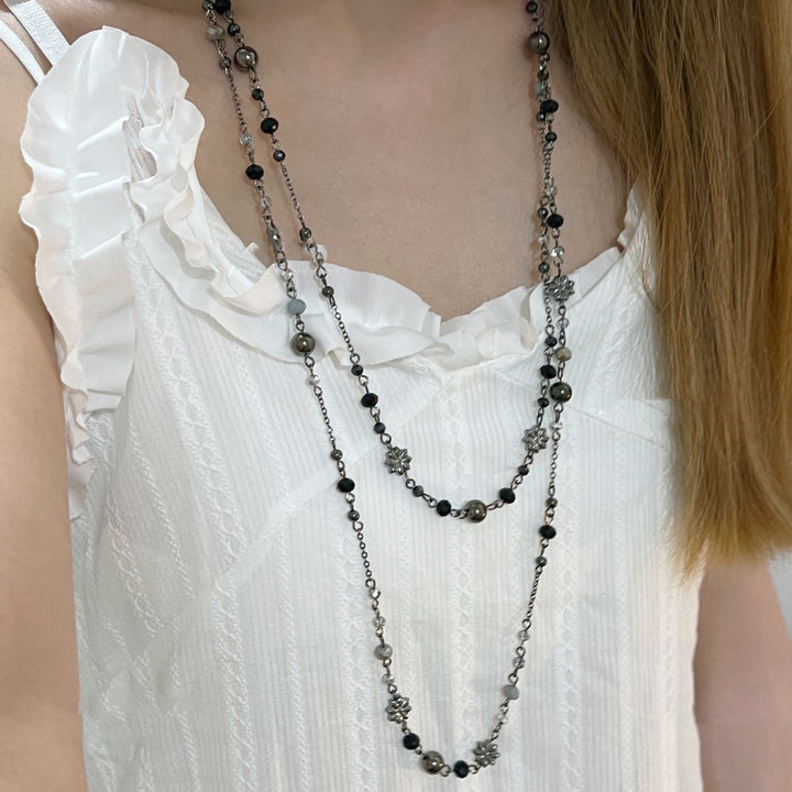 Delicate Daisy Necklace