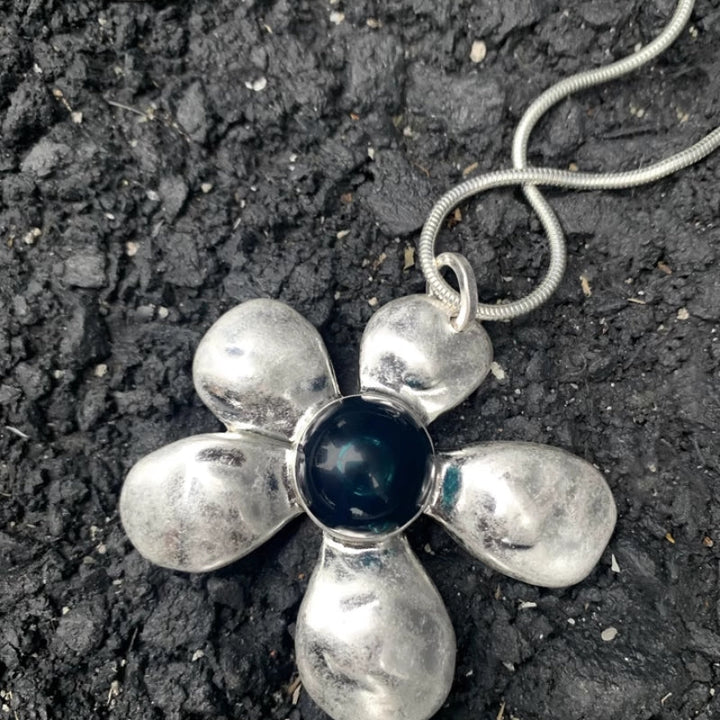 Glass Flower Metal Pendant Necklace