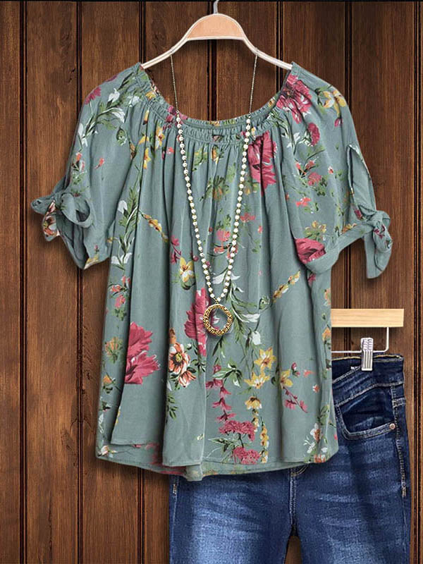 Floral Print Gathered Knotted Blouse