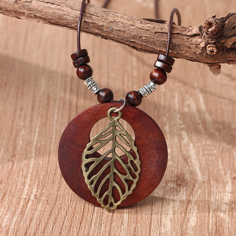 Leaf & Wood Slice Long Necklace