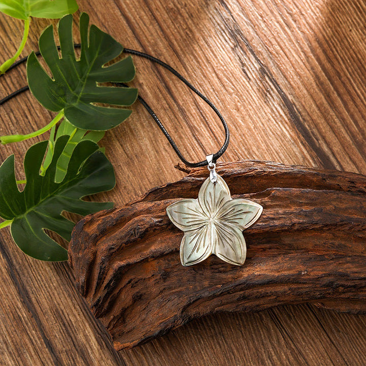 Hawaiian Natural Shell Necklace