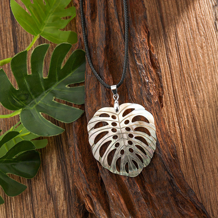 Hawaiian Natural Shell Necklace