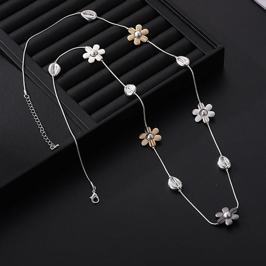 Flower Contrast Fashion Metal Necklace