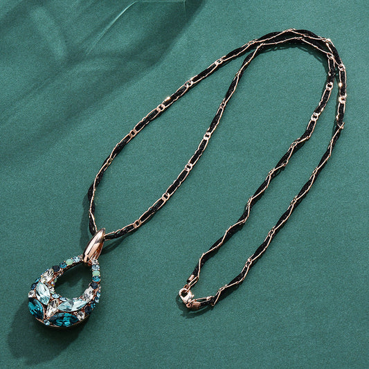 Fashionable Rhinestone Versatile Long Necklace