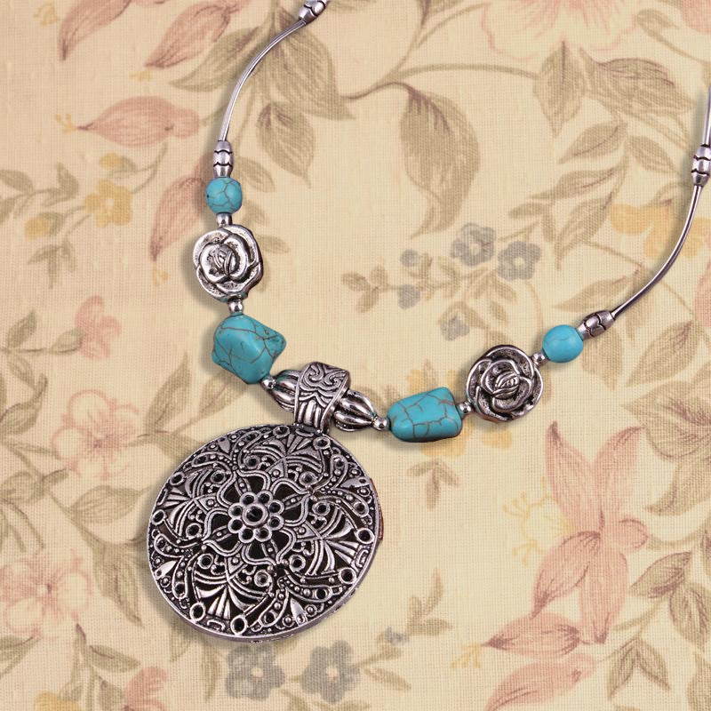 Turquoise Pendant Flower Cutout Faux Turquoise Alloy Necklace